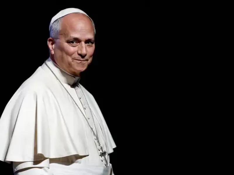 Milei abri&oacute; la posibilidad de reprogramar la visita del papa Le&oacute;n XIV a la Argentina por su estado de salud