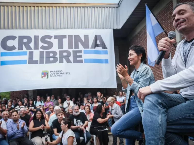 Mayra Mendoza asumi&oacute; al frente del PJ y llam&oacute; a &ldquo;organizarse para recuperar la Argentina&rdquo;