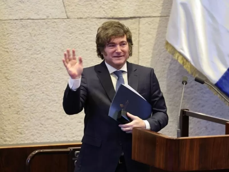 El Gobierno busca avanzar con la reforma pol&iacute;tica en medio de tensiones con aliados y el caso Adorni