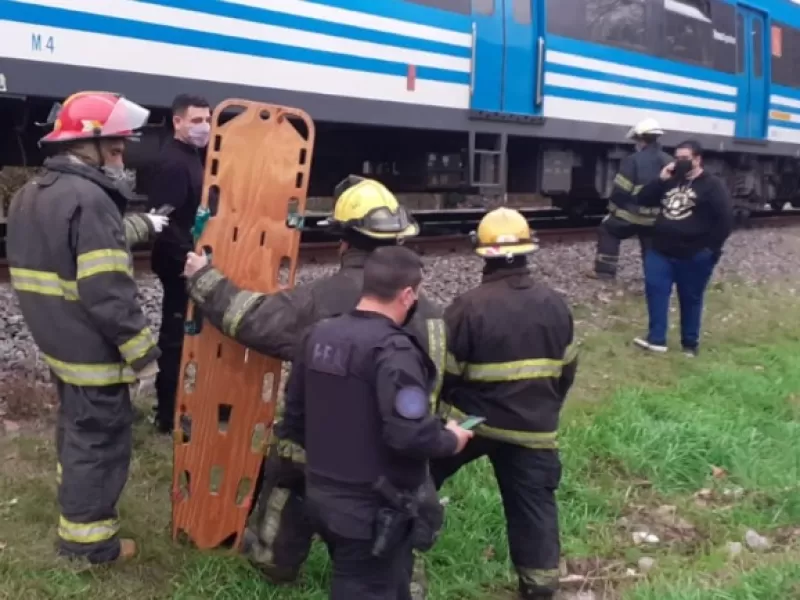 Asesin&oacute; a su pareja 18 a&ntilde;os mayor y se arroj&oacute; al tren Sarmiento para quitarse la vida