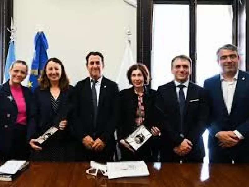 Legislatura porteña: debate por el Presupuesto 2027, agenda europea y distinción a Santomauro