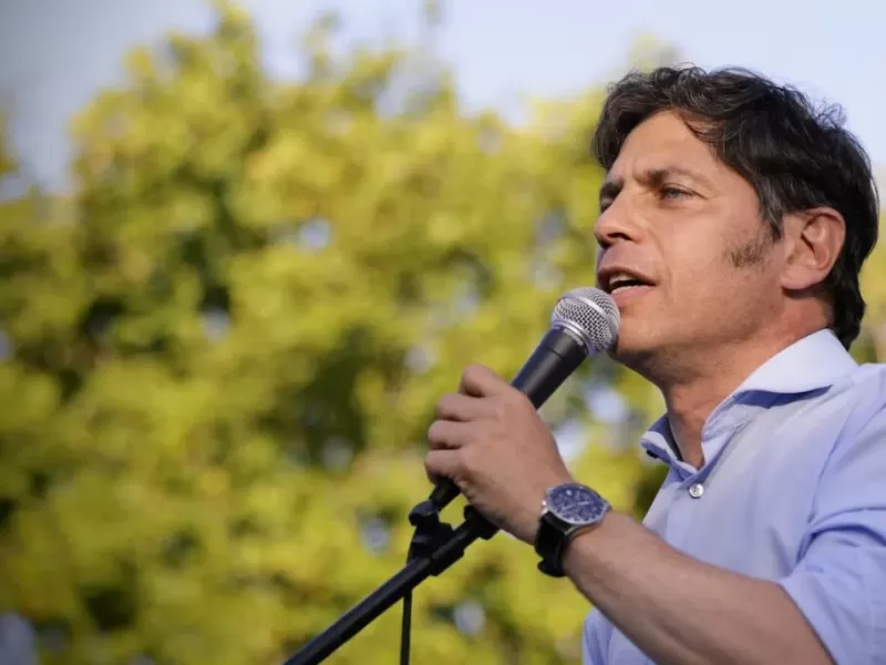 Kicillof inaugura en Ensenada la primera planta embotelladora de ABSA