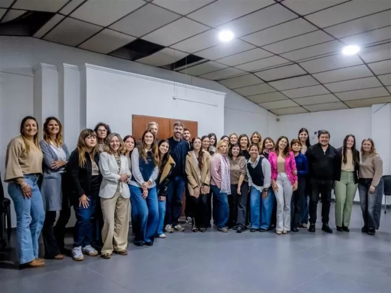 Fiorini reconoció a los profesionales de Psicología con un desayuno