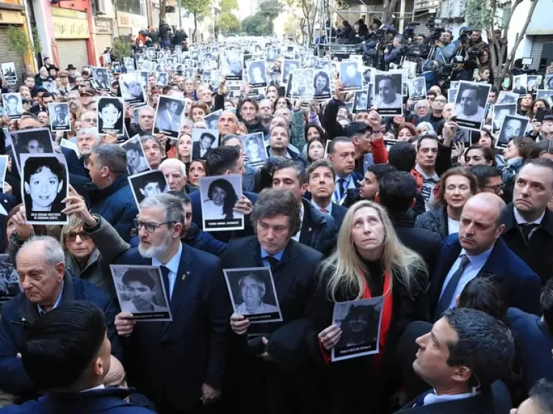 A 31 a&ntilde;os del atentado a la AMIA, Javier Milei participar&aacute; del acto central en homenaje a las v&iacute;ctimas