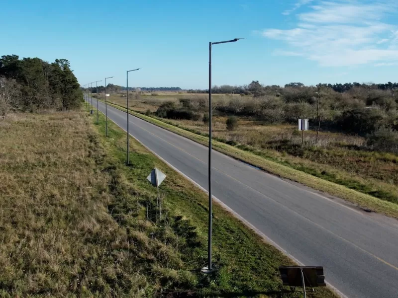 Avanzan obras de iluminación con fondos de Provincia