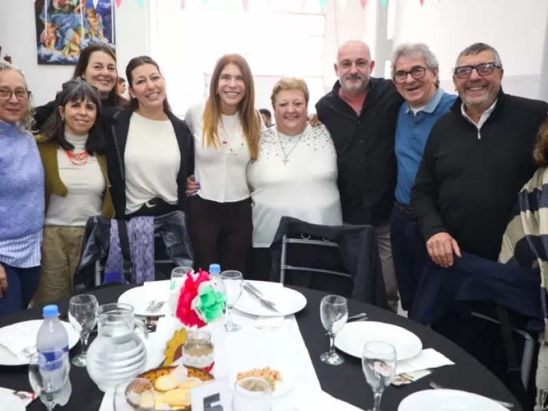 Magdalena Sierra particip&oacute; de aniversarios de instituciones y recorri&oacute; actividades recreativas