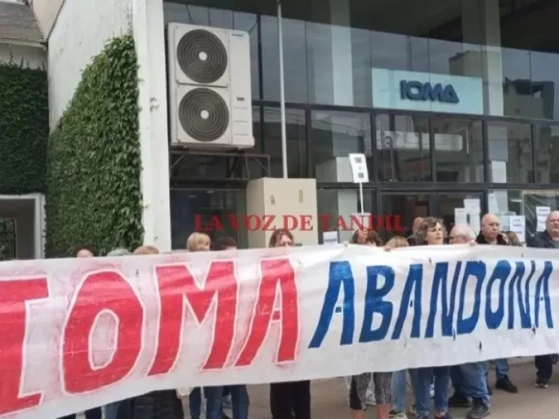 Autoconvocados de IOMA repudiaron declaraciones de funcionarios de la obra social