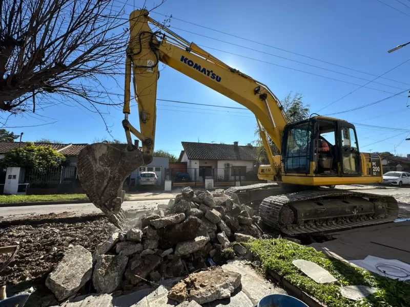 El Municipio potencia los trabajos de bacheo, mejorado y asfalto en barrios y localidades