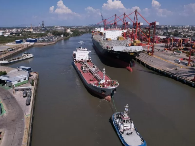 Llaman a licitaci&oacute;n para el dragado de Dock Sud y avanzan en una obra clave para su competitividad