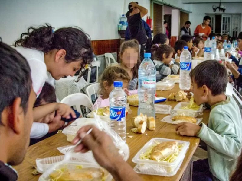 M&aacute;s de un tercio de los argentinos recurri&oacute; a iglesias y templos en busca de ayuda