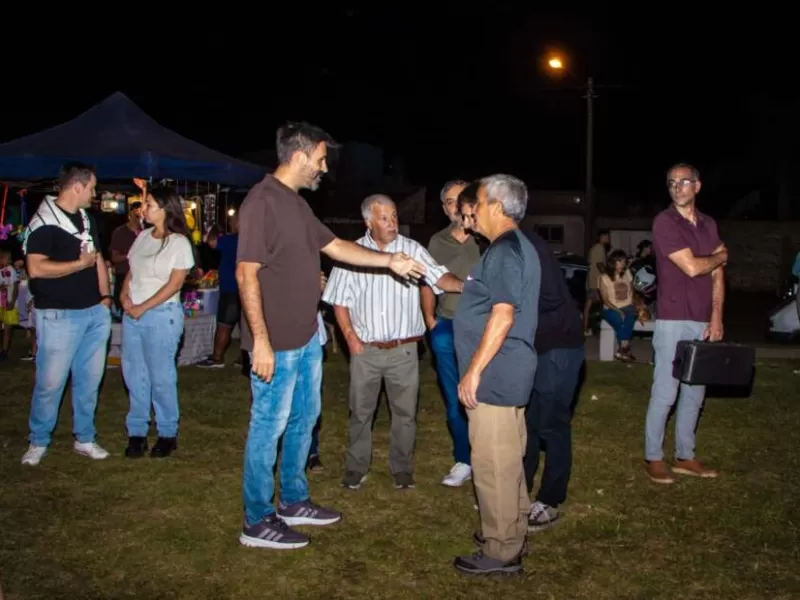El barrio celebr&oacute; sus 30 a&ntilde;os con feria de emprendedores, m&uacute;sica y reconocimientos