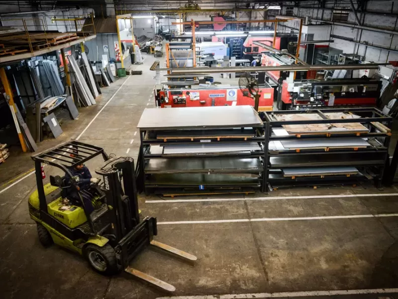 Crisis en Ascensores C&oacute;ndor: cuatro meses sin sueldos y producci&oacute;n paralizada en la hist&oacute;rica planta de Ituzaing&oacute;