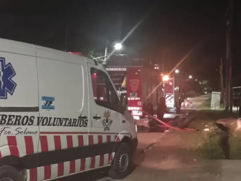 Explosi&oacute;n de una garrafa provoc&oacute; un incendio en Solano: hay cuatro heridos