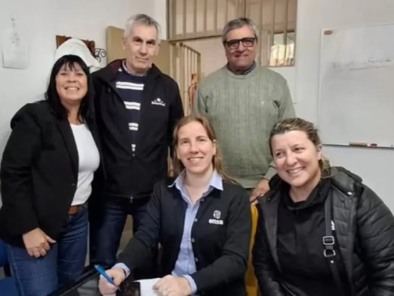 La Secundaria N° 1 incorporó un elevador para estudiantes con discapacidad motriz