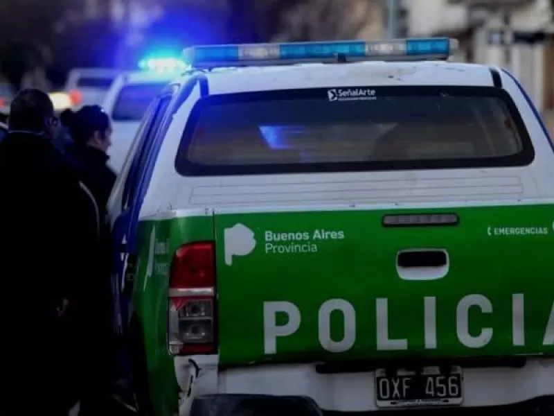Violento asalto a una familia: golpearon a un matrimonio y a una abuela de 79 años en su casa