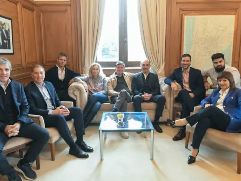 Karina Milei encabez&oacute; una nueva reuni&oacute;n de la mesa pol&iacute;tica antes de una sesi&oacute;n clave en Diputados