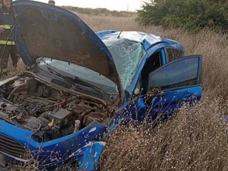 Vuelco en la Ruta 35: en el auto iba una pareja rumbo a Monte Hermoso