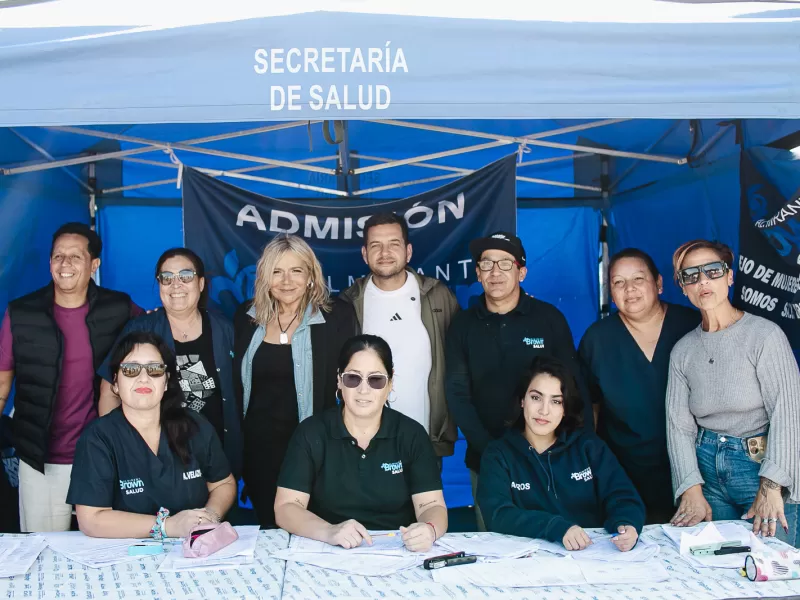 Fabiani y Paula Eichel recorrieron el operativo &ldquo;Tu CAPS en casa&rdquo; en Glew