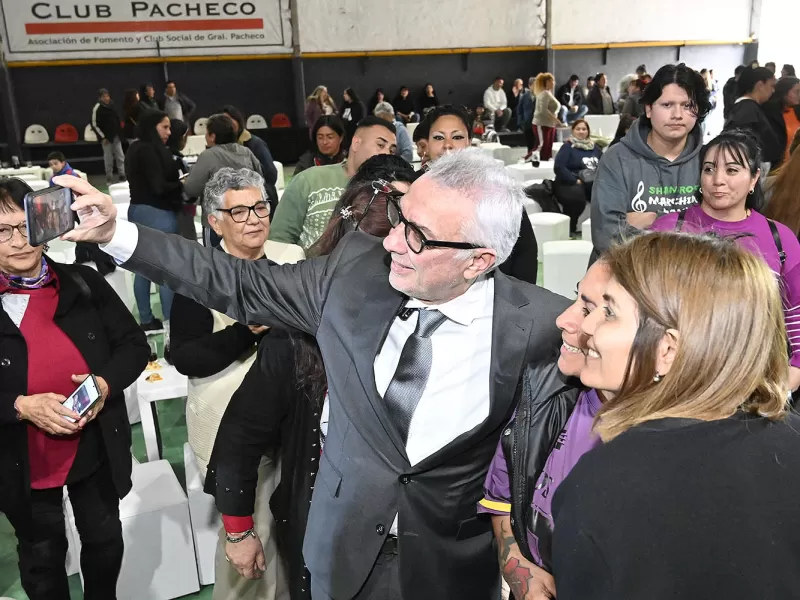 Zamora destacó la solidaridad de más de 200 instituciones: “Es fundamental escuchar lo que le está sucediendo a la gente”