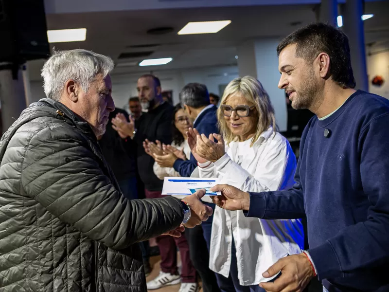 El municipio acompaña a los emprendedores y fortalece la seguridad alimentaria de la comunidad
