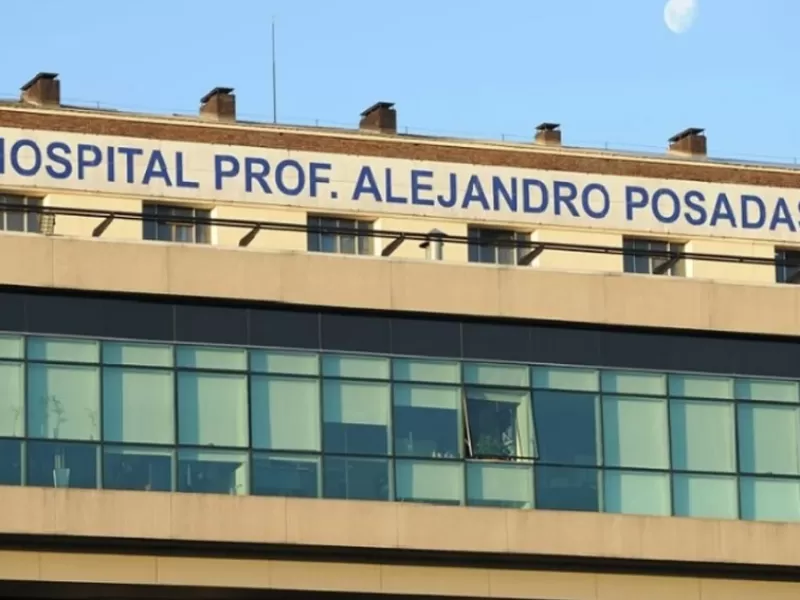 Despiden 110 trabajadores del Posadas y descuentos de días en el Garrahan