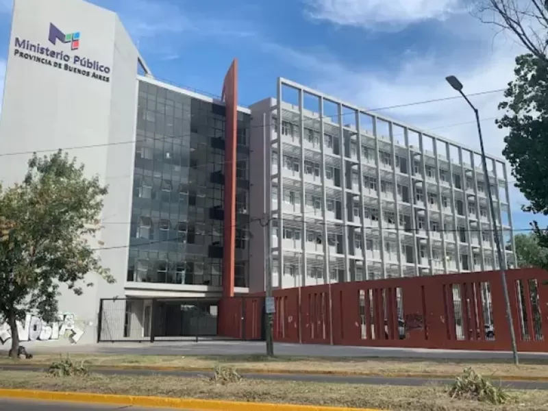 Villa Fiorito: imputan a un chofer de la l&iacute;nea 283 por arrastrar a un nene de 5 a&ntilde;os