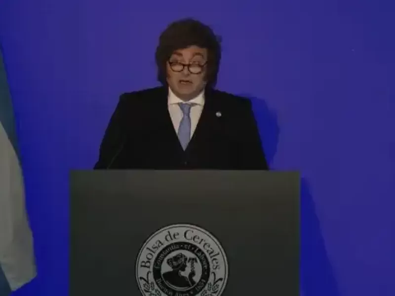 Milei anunci&oacute; baja de retenciones para el campo y sectores industriales