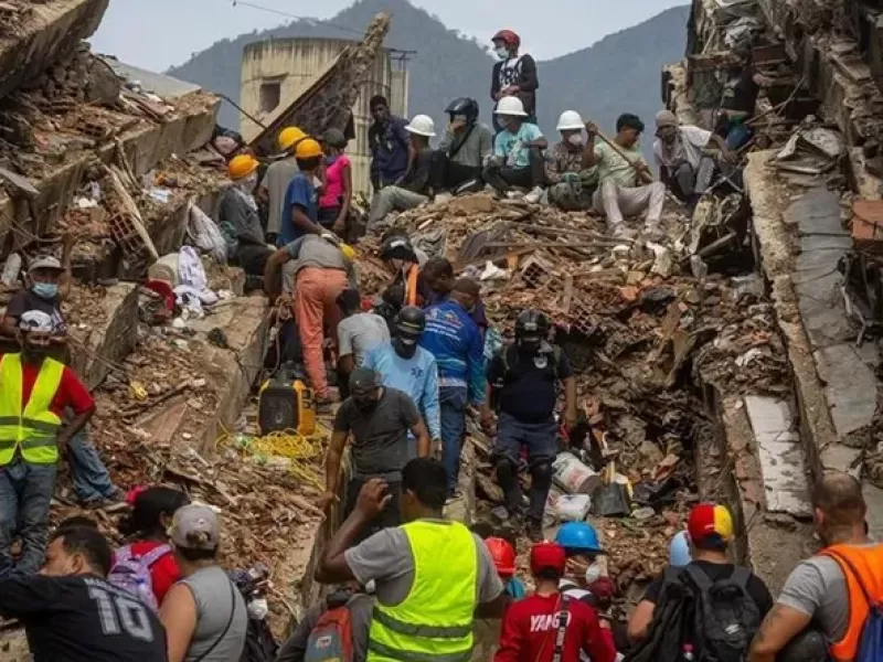 Ya son 3.889 los muertos por los terremotos y miles de personas contin&uacute;an desplazadas