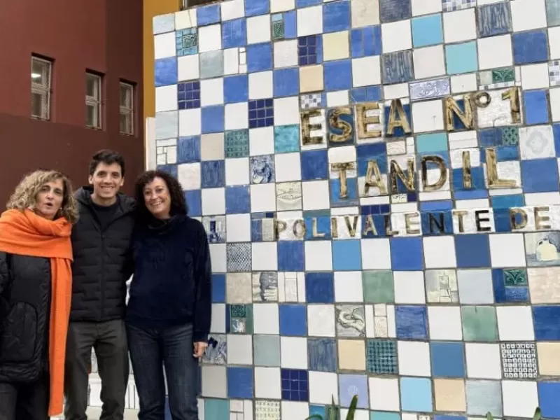 Donaron 306 lockers a la Escuela Polivalente de Arte para uso de los estudiantes