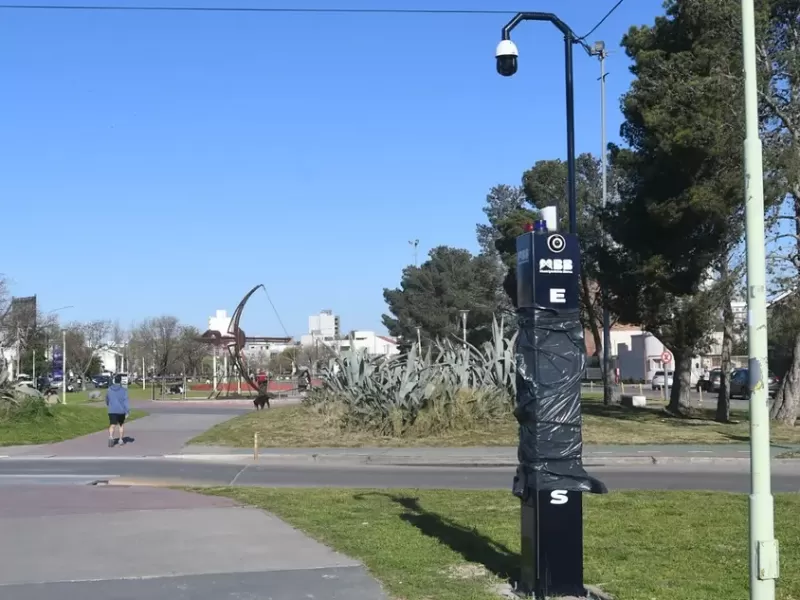Instalan tótems de seguridad en distintos espacios públicos