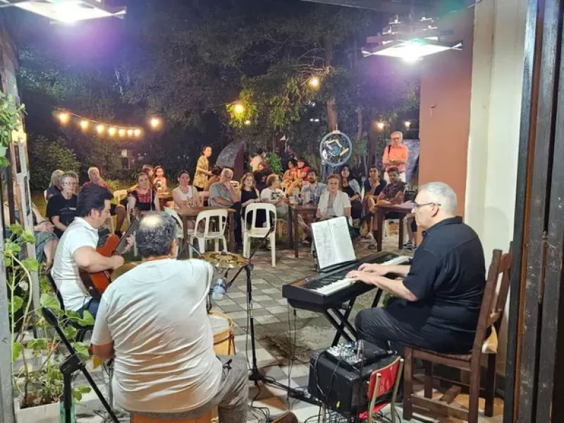 D&iacute;a Mundial del Folklore: Natural Tr&iacute;o ofrecer&aacute; un concierto gratuito en Temperley