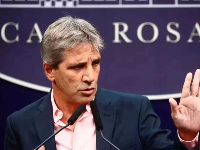 Denuncian a Luis Caputo, I&ntilde;aki Arreseygor y Fernando Cerimedo por presuntas irregularidades en la Hidrov&iacute;a