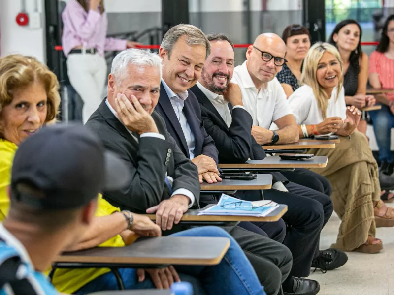 Jóvenes del programa municipal “involucrados” compartieron una experiencia formativa en la UNAB