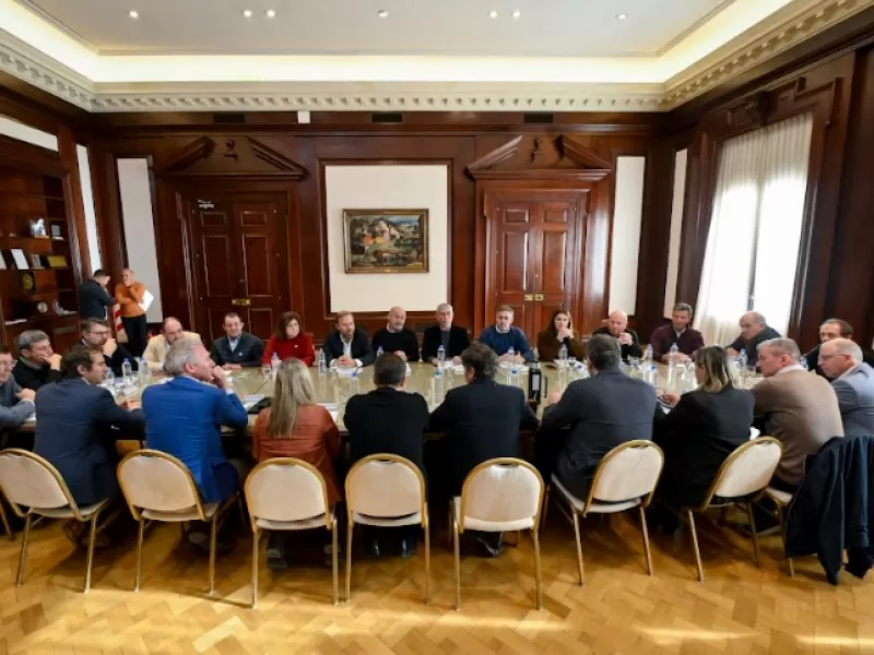 Banco Provincia firmó convenios de leasing con municipios para la compra de bienes de capital
