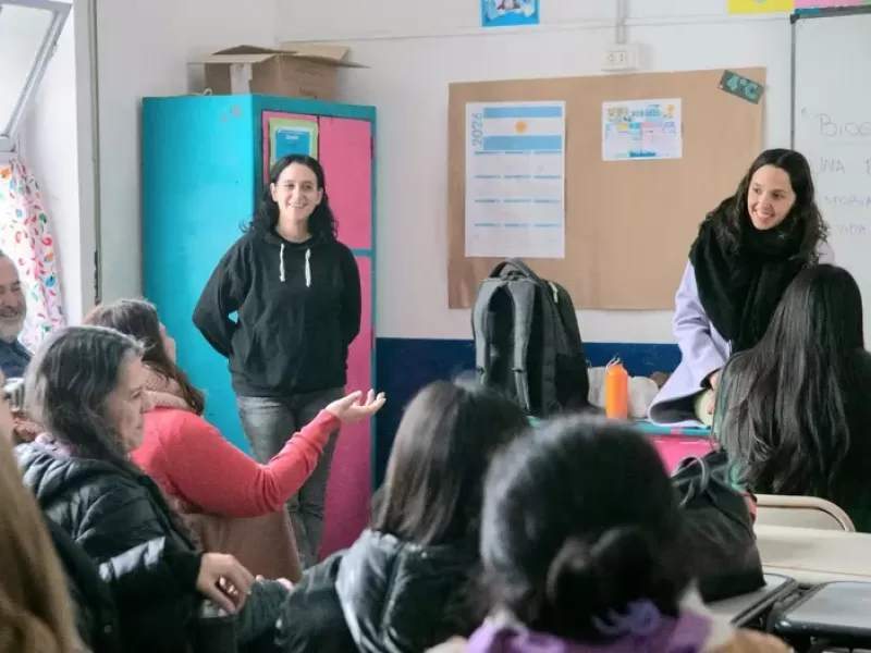 Más de 200 vecinos se capacitaron para impulsar la alfabetización de jóvenes y adultos