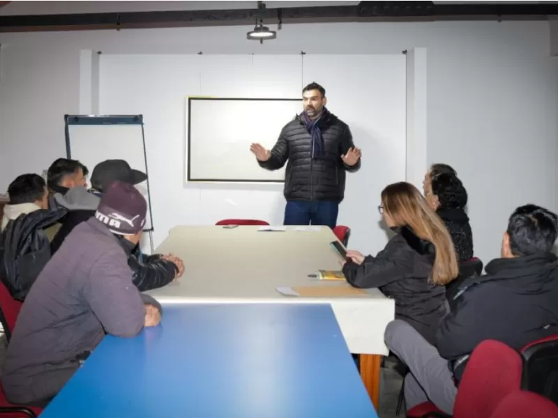 Importante capacitación para inspectores de tránsito
