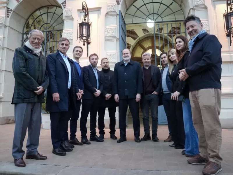 La Liga de Intendentes peronistas suma reuniones con dirigentes nacionales por el endeudamiento de las familias bonaerenses