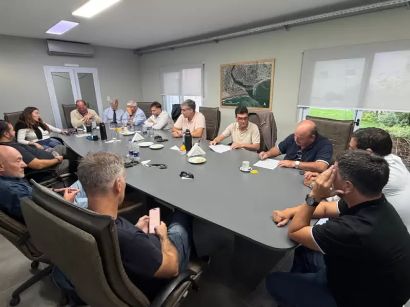 Se levant&oacute; el paro del transporte tras un acuerdo entre las partes