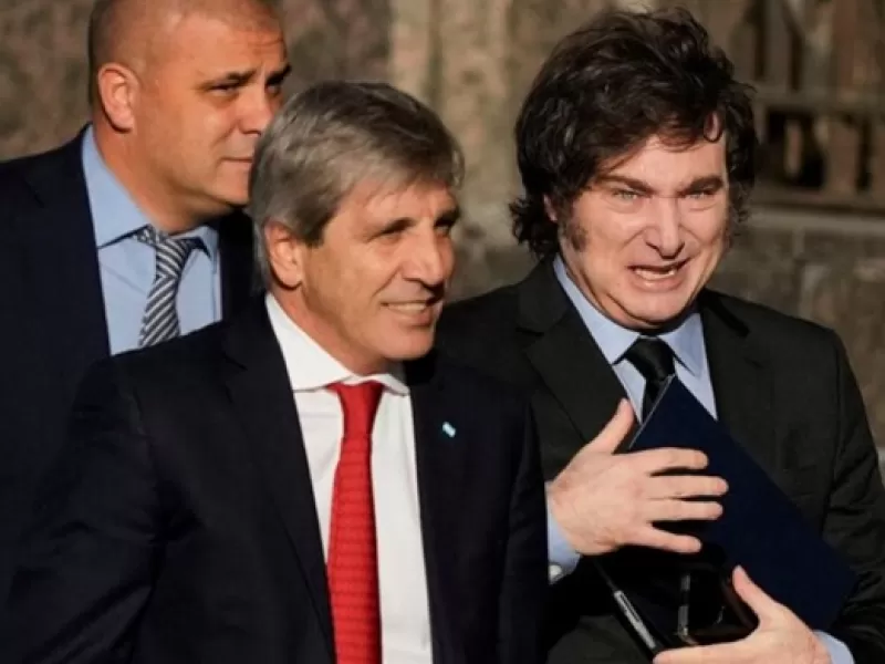 Fondos fiduciarios: el Gobierno de Milei acumul&oacute; excedentes por casi u$s 4.000 millones