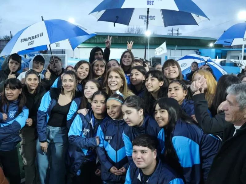 Magdalena Sierra inauguró obras en tres instituciones de la ciudad