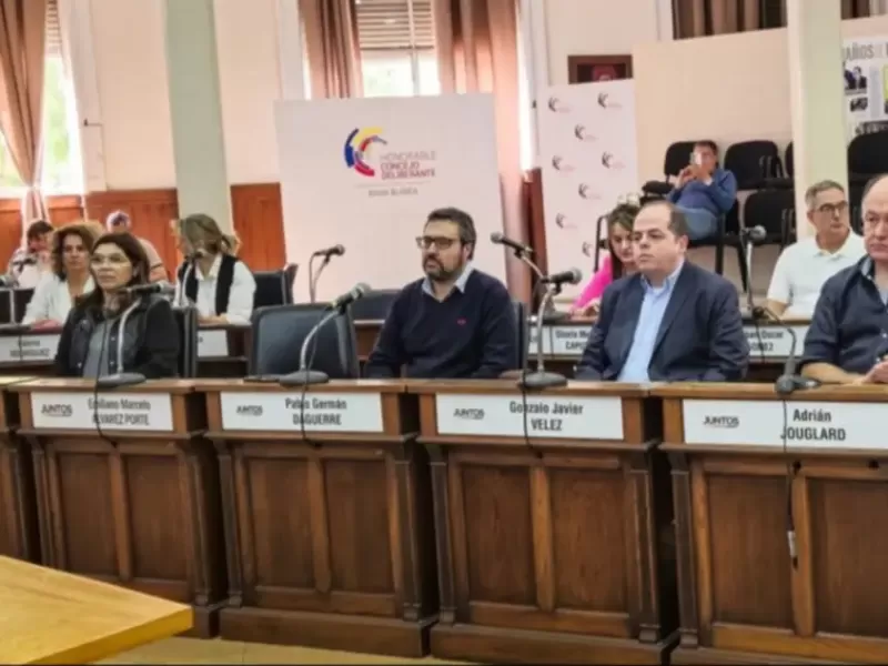 El Concejo Deliberante define su última sesión del año con reformas fiscales, 911 y regulación de Uber