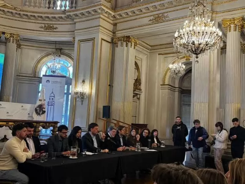 Audiencia urgente de endeudados en la Legislatura