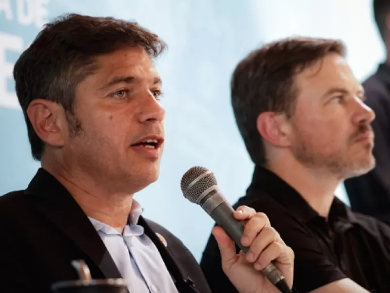 Axel Kicillof llam&oacute; a ampliar la base opositora tras la ruptura del PJ en el Senado y advirti&oacute; que &ldquo;est&aacute; en juego la Naci&oacute;n&rdquo;