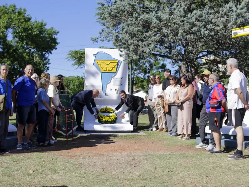 Homenaje al piloto Francés Henri Bregi en el 116° Aniversario del primer vuelo mecanizado de Sudamerica
