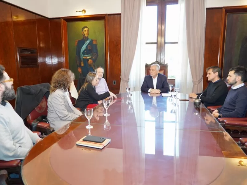 Alak recibi&oacute; al nuevo decano de Humanidades para fortalecer el trabajo con la UNLP