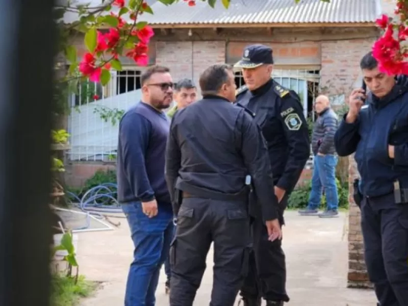 Investigan el hallazgo de dos mujeres muertas tras un incendio en el barrio Thompson
