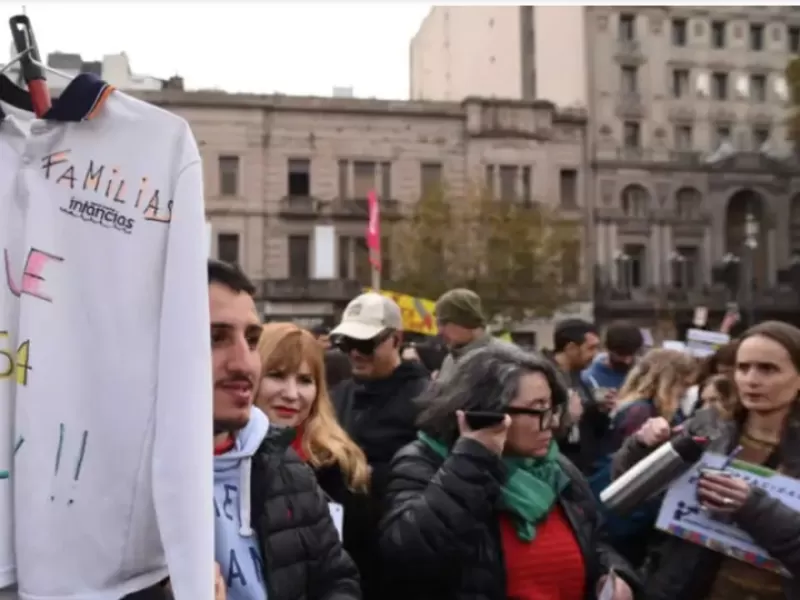 Marcha en defensa de los jubilados, el Garrahan y la emergencia en discapacidad
