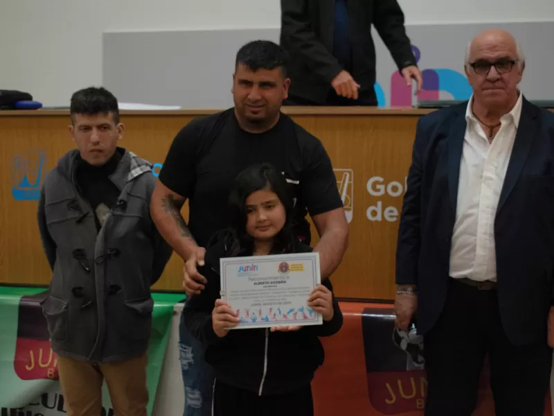 El Círculo de Periodistas Deportivos homenajeó a deportistas y personalidades locales
