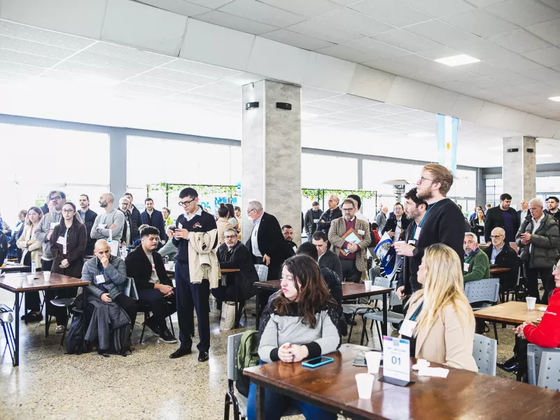Fabiani y Paula Eichel encabezaron una jornada de trabajo para potenciar a las PyMEs