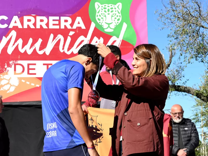 Miles de vecinos participaron de la Carrera Comunidad Tigre por el 140° aniversario de General Pacheco